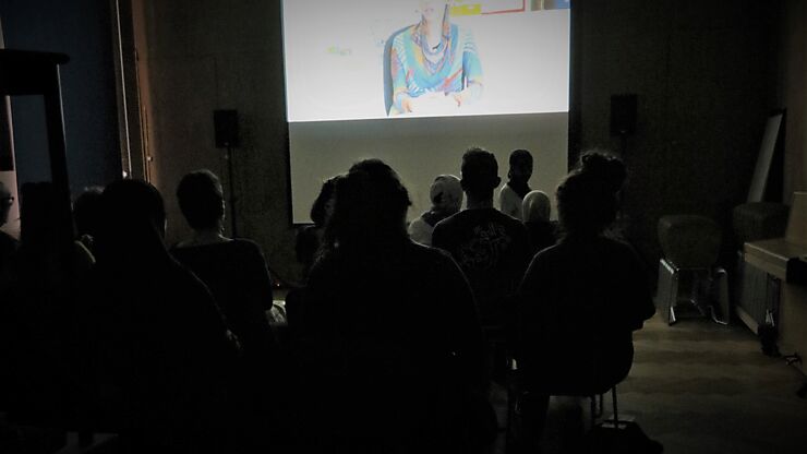 Abendvorführung des Films «Kopfstoff» von gggfon im QuartierInfo Zentrum